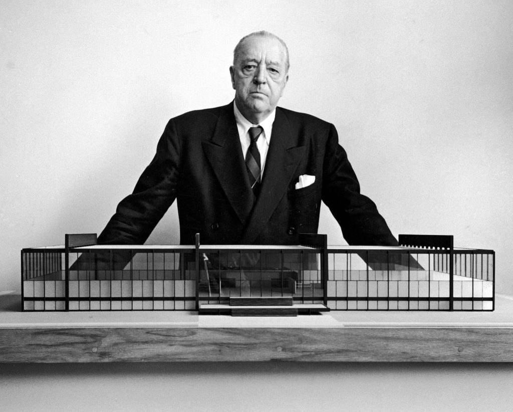 Mies Van Der Rohe